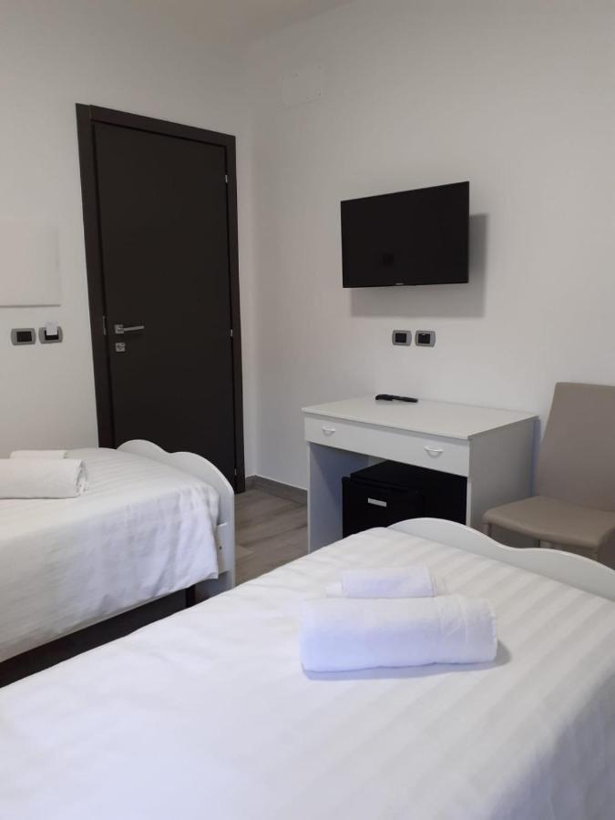 Giosam Bed & Breakfast Di Raimondo Isabelle Pozzilli Bagian luar foto