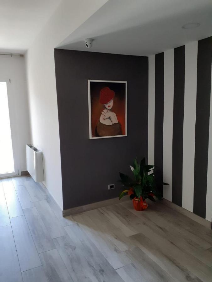 Giosam Bed & Breakfast Di Raimondo Isabelle Pozzilli Bagian luar foto