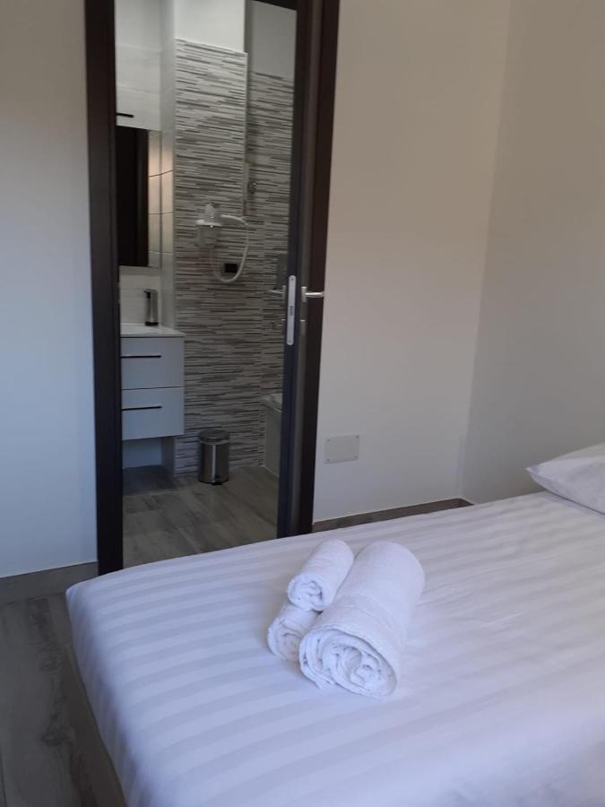 Giosam Bed & Breakfast Di Raimondo Isabelle Pozzilli Bagian luar foto